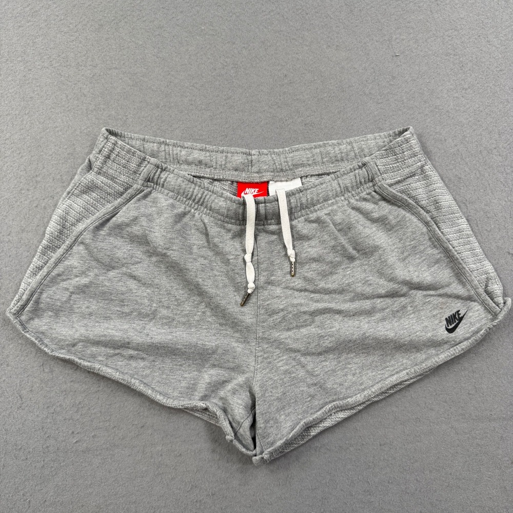 Nike Shorts Women's Medium‎ Gray French Terry Lined Dolphin Hem Athletic Lounge